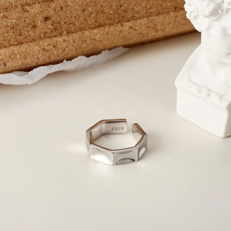 Geometric Ring