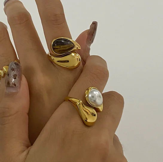 Drop Pearl Ring