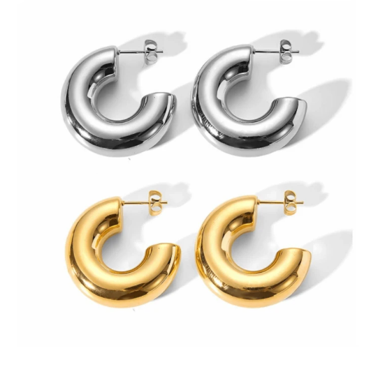 2 Pair Gold Hoop Earrings