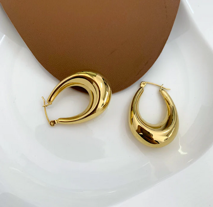 Oval Teardrop Hoop Earrings