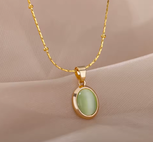 Oval Pendant Necklace