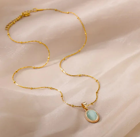Oval Pendant Necklace